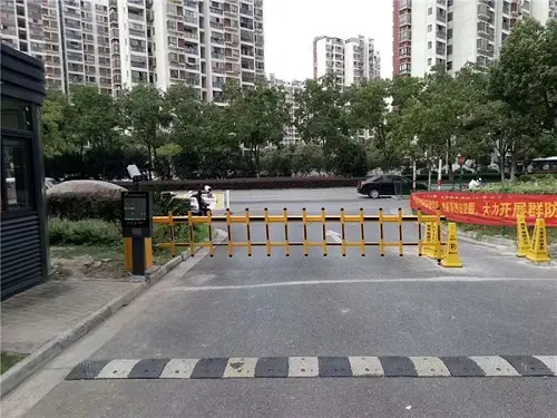 車輛識別讓停車場進出順利進行？